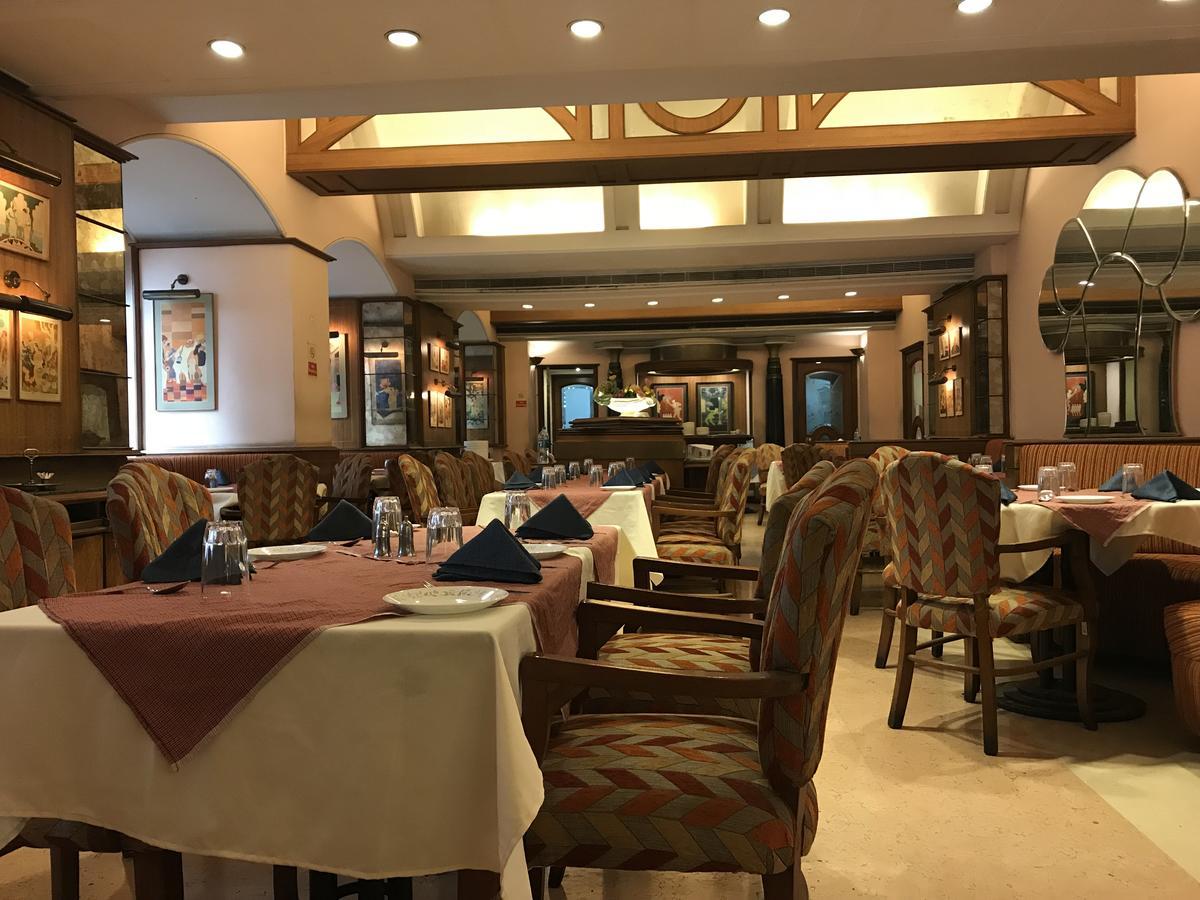 Kohinoor Executive Hotel